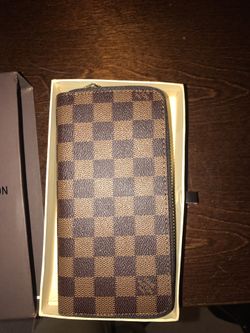 Louis Vuitton women wallet