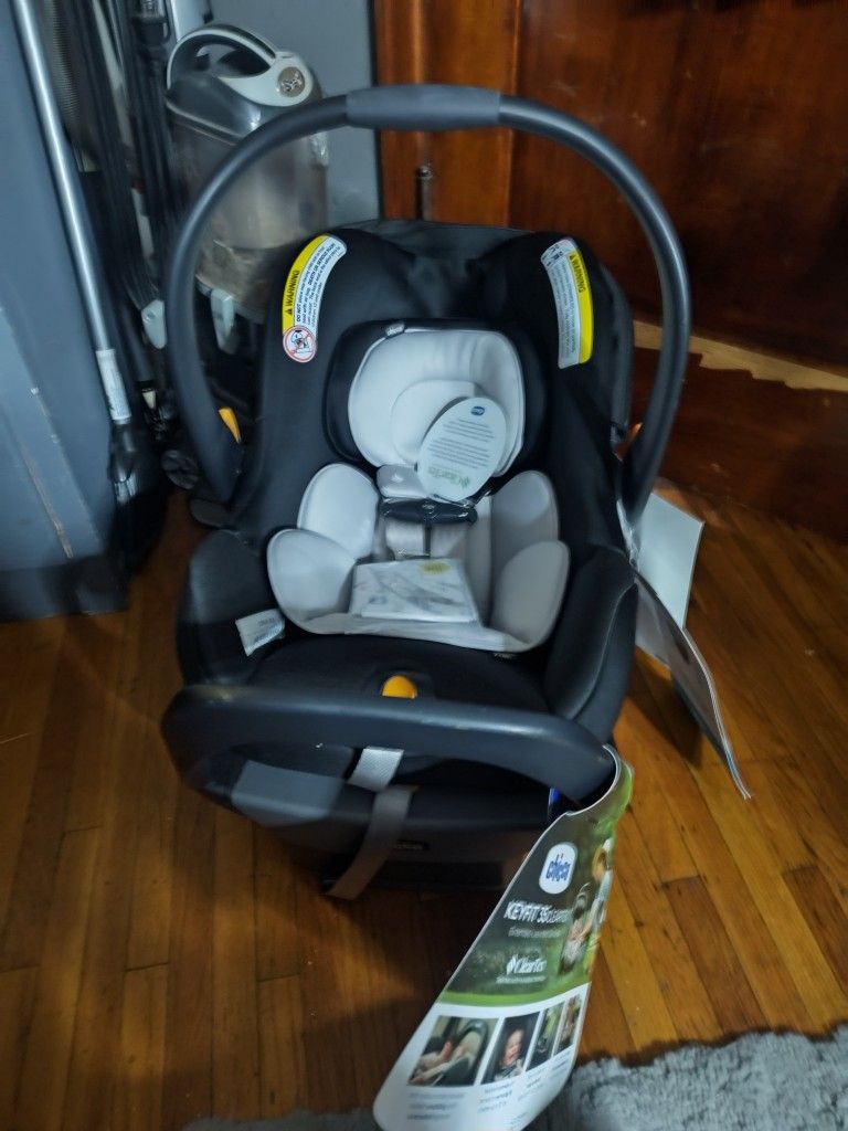 Chicco Keyfit 35 Cleartex Infant Car seat