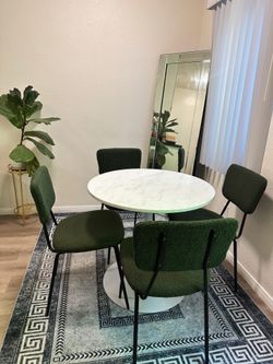 Modern White Marble Dining Table Set w/ 4 Bouclé Chairs