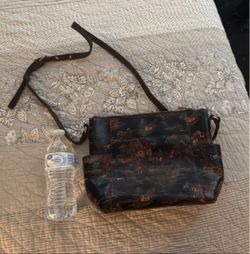Patricia Nash Aveley Kent Countryside Crossbody