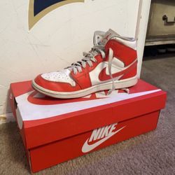 Jordan 1 Mid “Syracuse