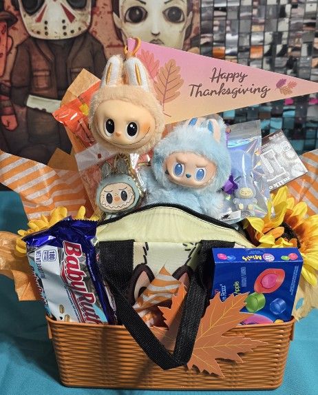 1 Left 🦃 Labubu Thanksgiving Gift Basket which includes Big Into Energy Hope Labubu 🦃