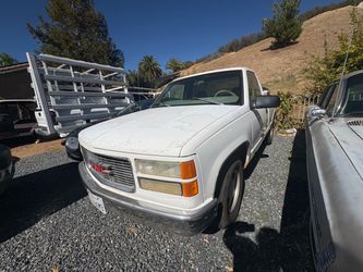 1997 GMC pick up truck