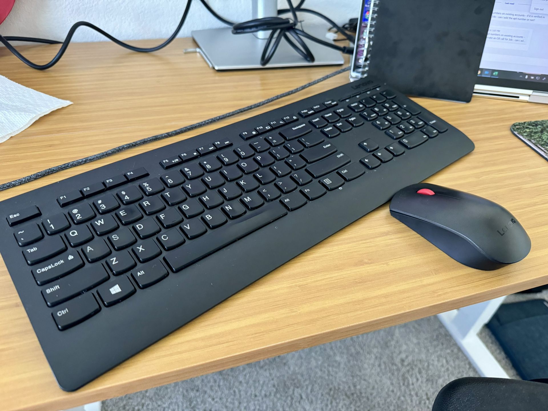 Wireless Lenovo Keyboard & Mouse 