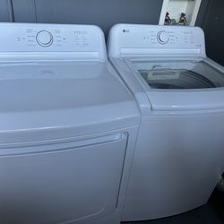 Lg Washer & Dryer (Like New)