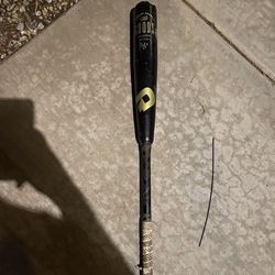 Demarini The Goods 2019 bat