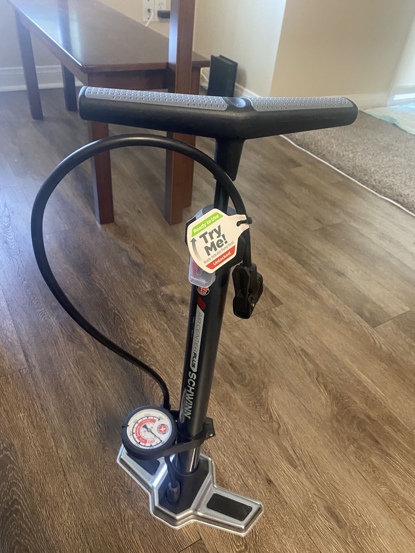 Schwinn Bike Pump, Excellent Condition