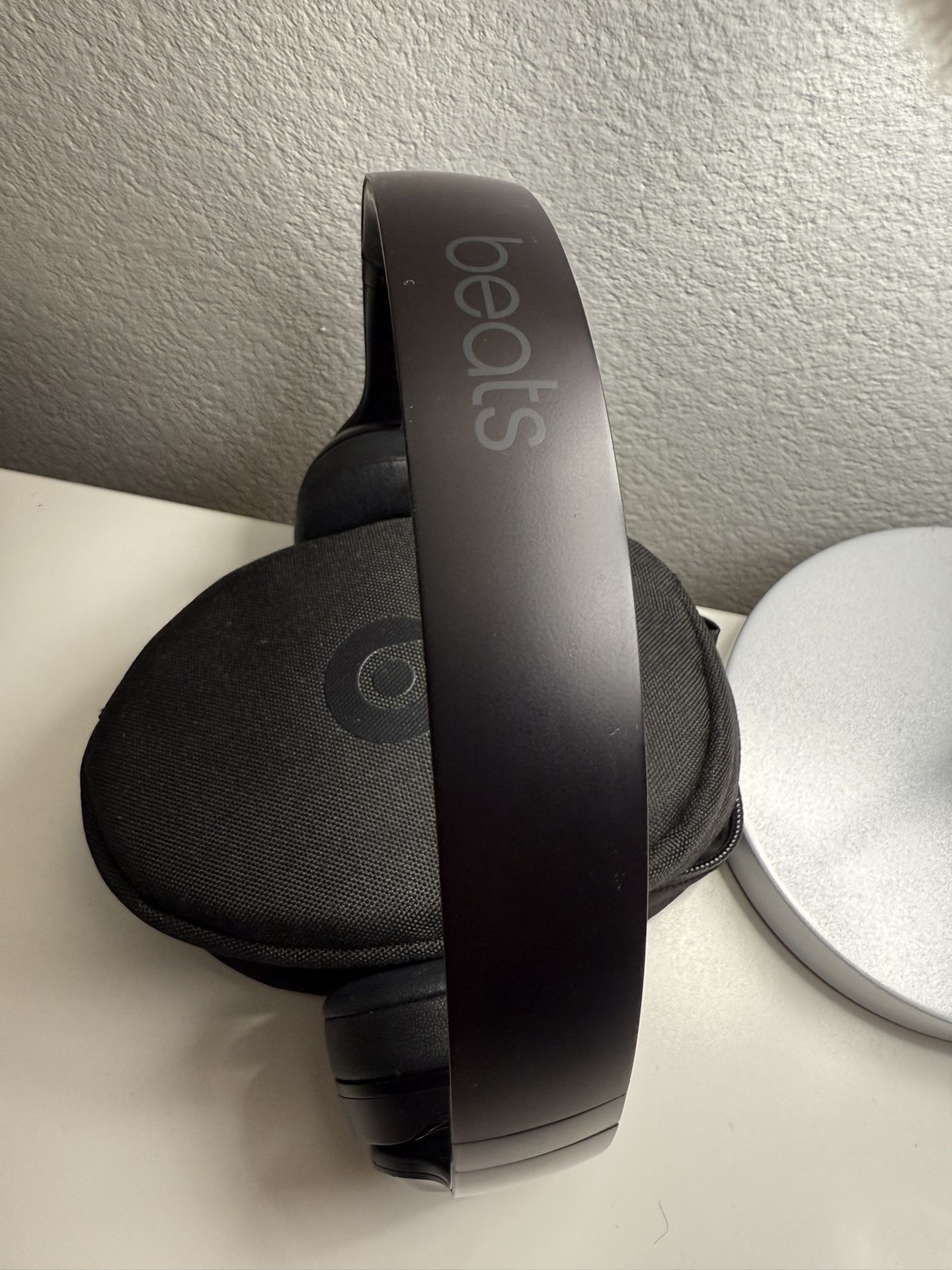 Beats Solo 3