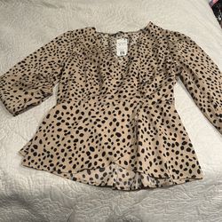 Small Cheetah Print Woman Blouse