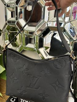 Louis Vuitton Purse