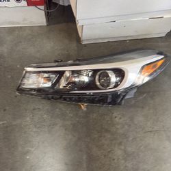 2017 - 2018 kia forte left headlight