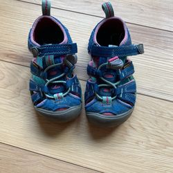 Keen Sandals Toddler Size 9