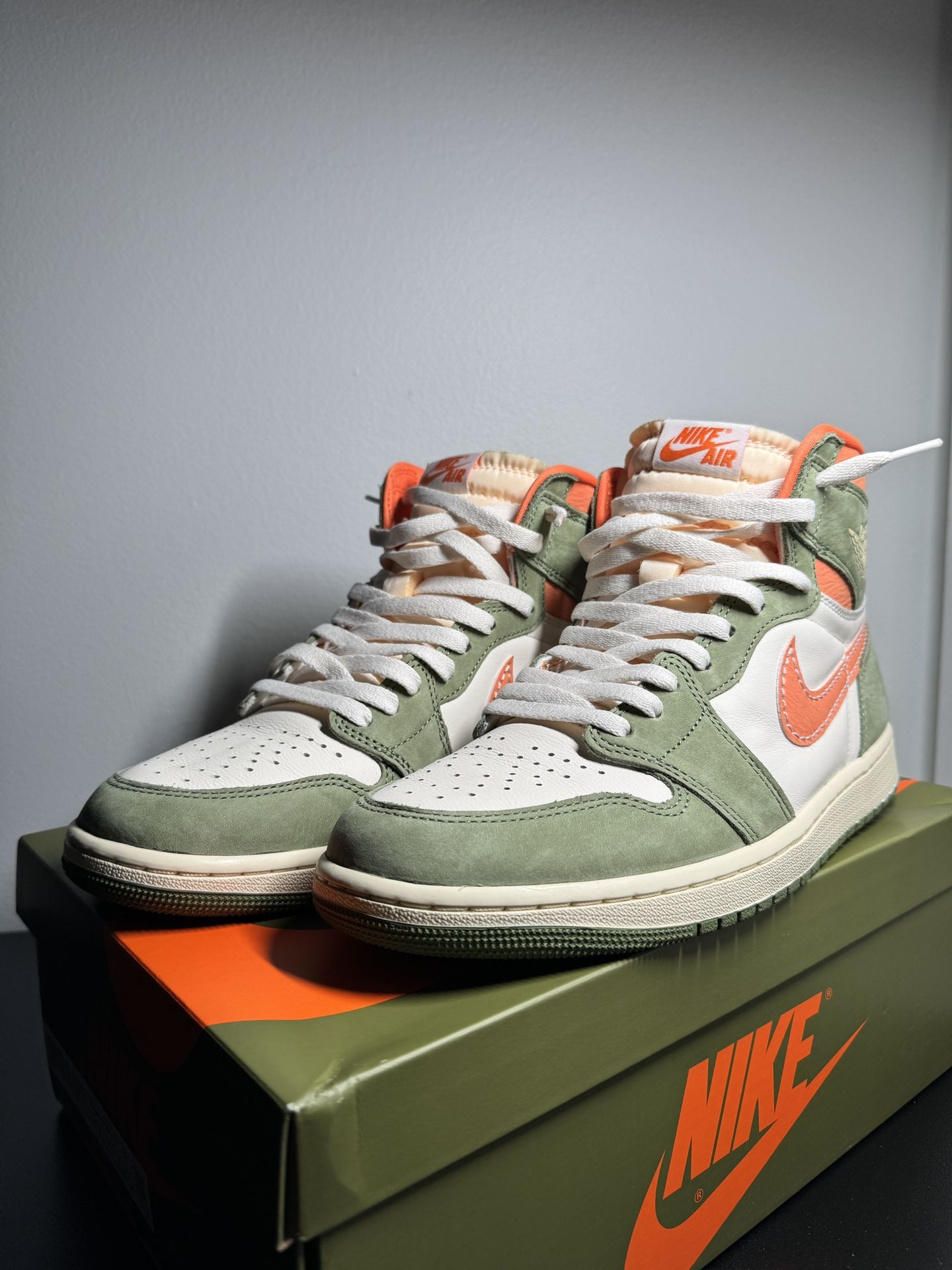US Size 10 - Nike Air Jordan 1 Retro High OG Craft "CELADON" FB9934 300