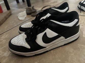 Nikes- size 7Y (Each pair $60)