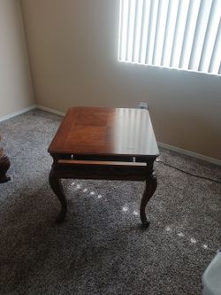Dark Wood End Table with Carved Legs