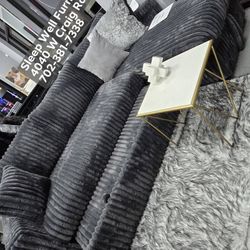 ✨️ Sectionals, 2pc Sofas ✨️ Furniture Queen Bedrooms, Dining Avail