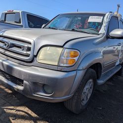 2001 Toyota Sequoia Just In For Parts