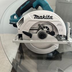 Makita XSH06Z 36V Brushless Circular Saw