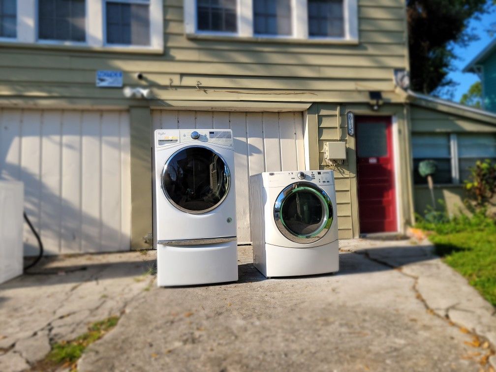 🌀 Whirlpool Washer with Pedestal + Maytag Dryer – High Efficiency Set – $415 OBO 🌀