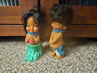 Hawaiian Girl And Boy Dolls