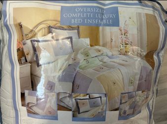Luxury Bed Ensemble