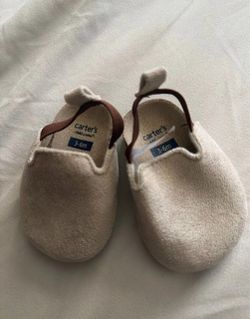 Carter’s Baby Shoes – Size 3–6M 🤎
