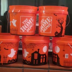 buckets Halloween 