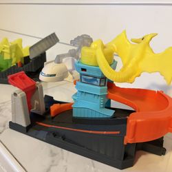 Hot Wheels Toys And Tracks