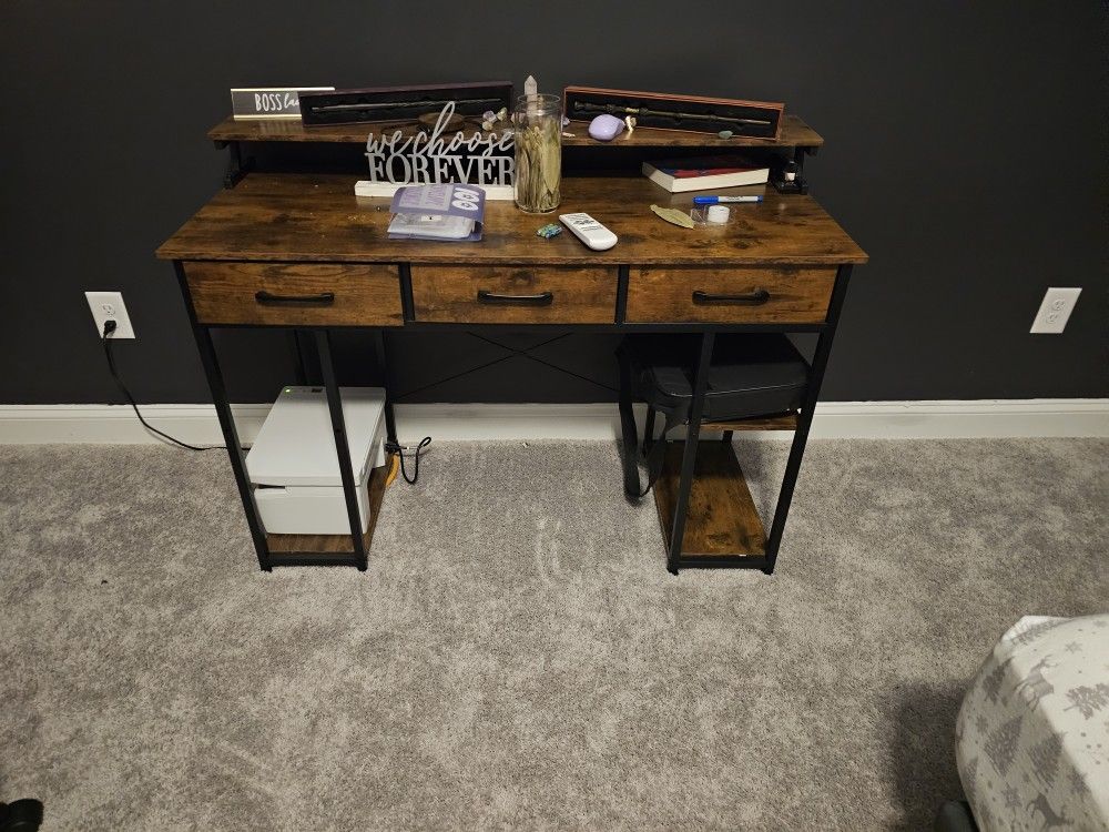 Desk