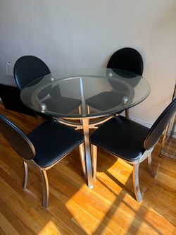 Glass Round Dining Table w/ 4 Chairs