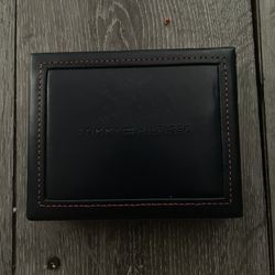 Tommy Hilfiger Wallet