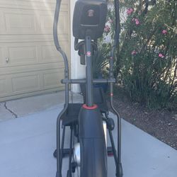 Schwinn 430 Elliptical 