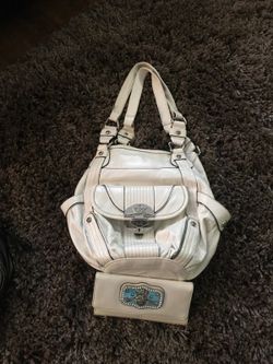 Kathy Van Zeeland (free purse)