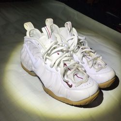 Nike “Gucci” Foamposite 9.5 (Excellent condition)