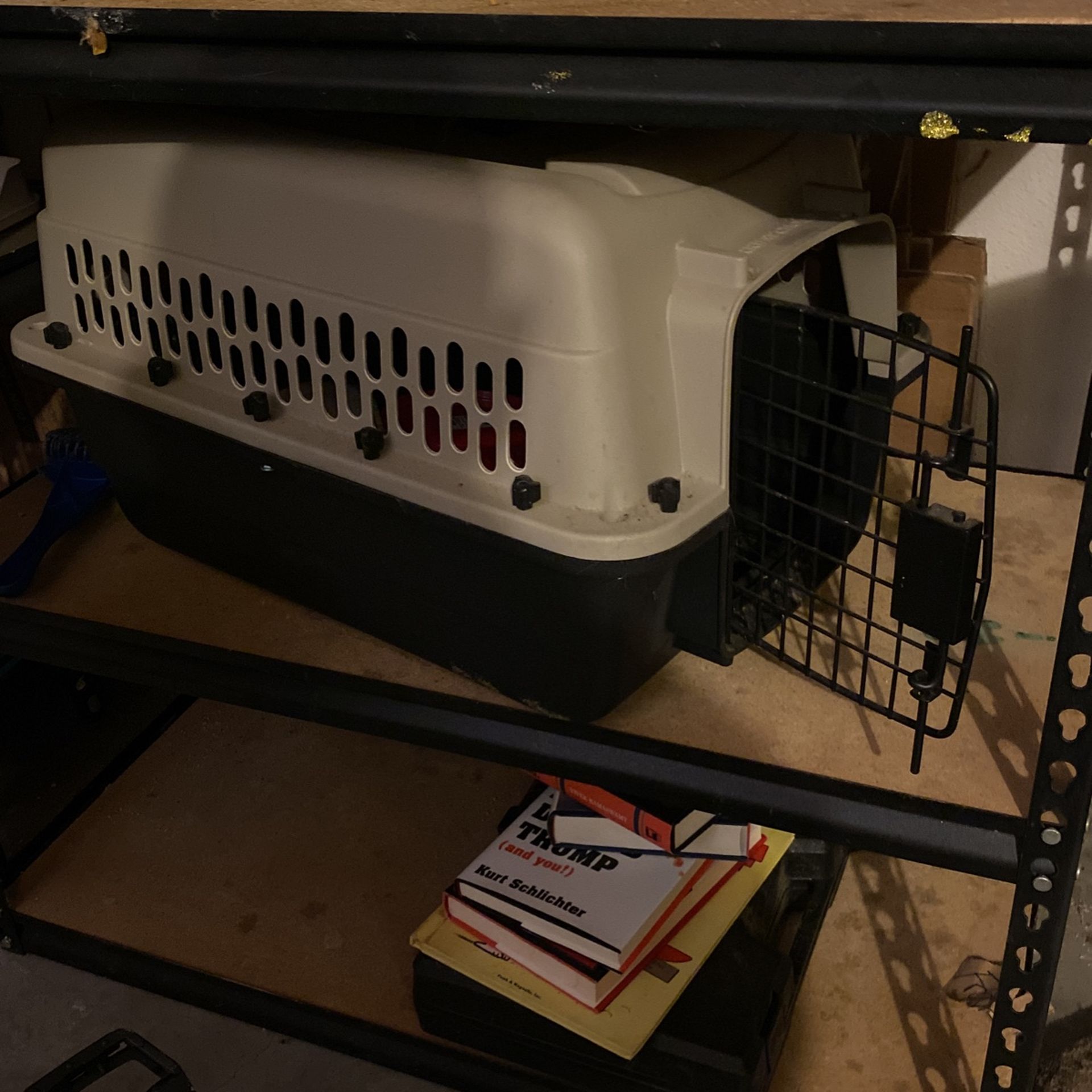Cat Or Dog Carrying Crate