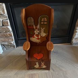 Vintage Wooden Handpainted Hare Bunny Fun Easter Children’s Chair
