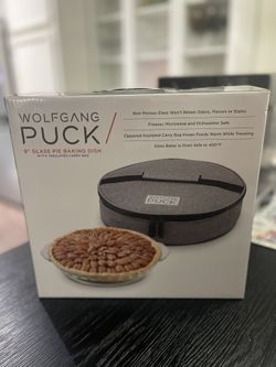 WOLFGANG PUCK 9" Glass Pie Baking Dish W/ Insulated Carry Bag *Brand New in box*
