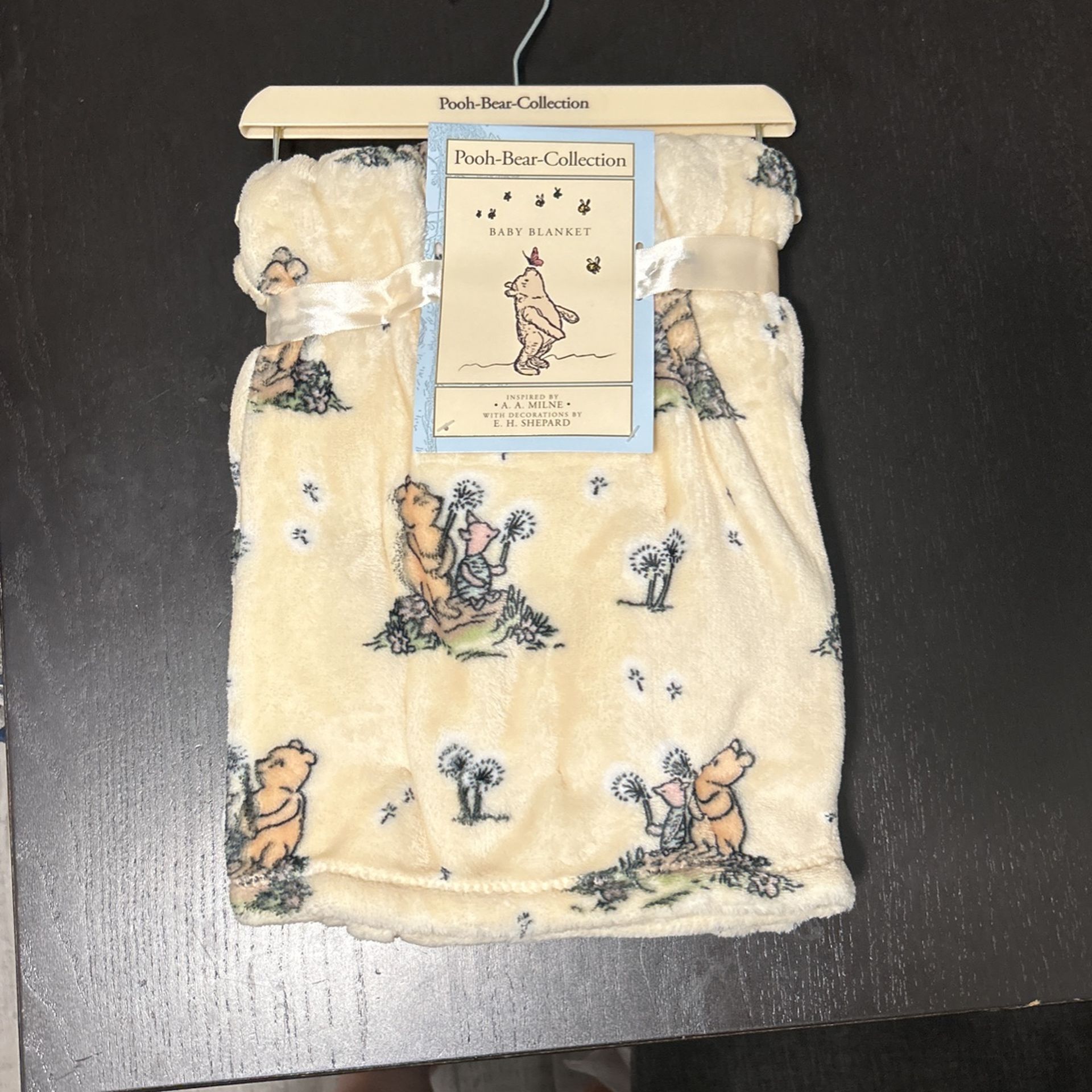 Pooh Bear Collection Blanket