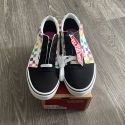 Vans Girls Shoe Size 4, New