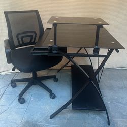 Computer Desk & Mesh Office Chair Set – Great Condition