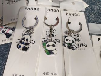 Cute Panda Metal Keychains (Lot of 20) – $3 ea / $39 All (Party Favors)