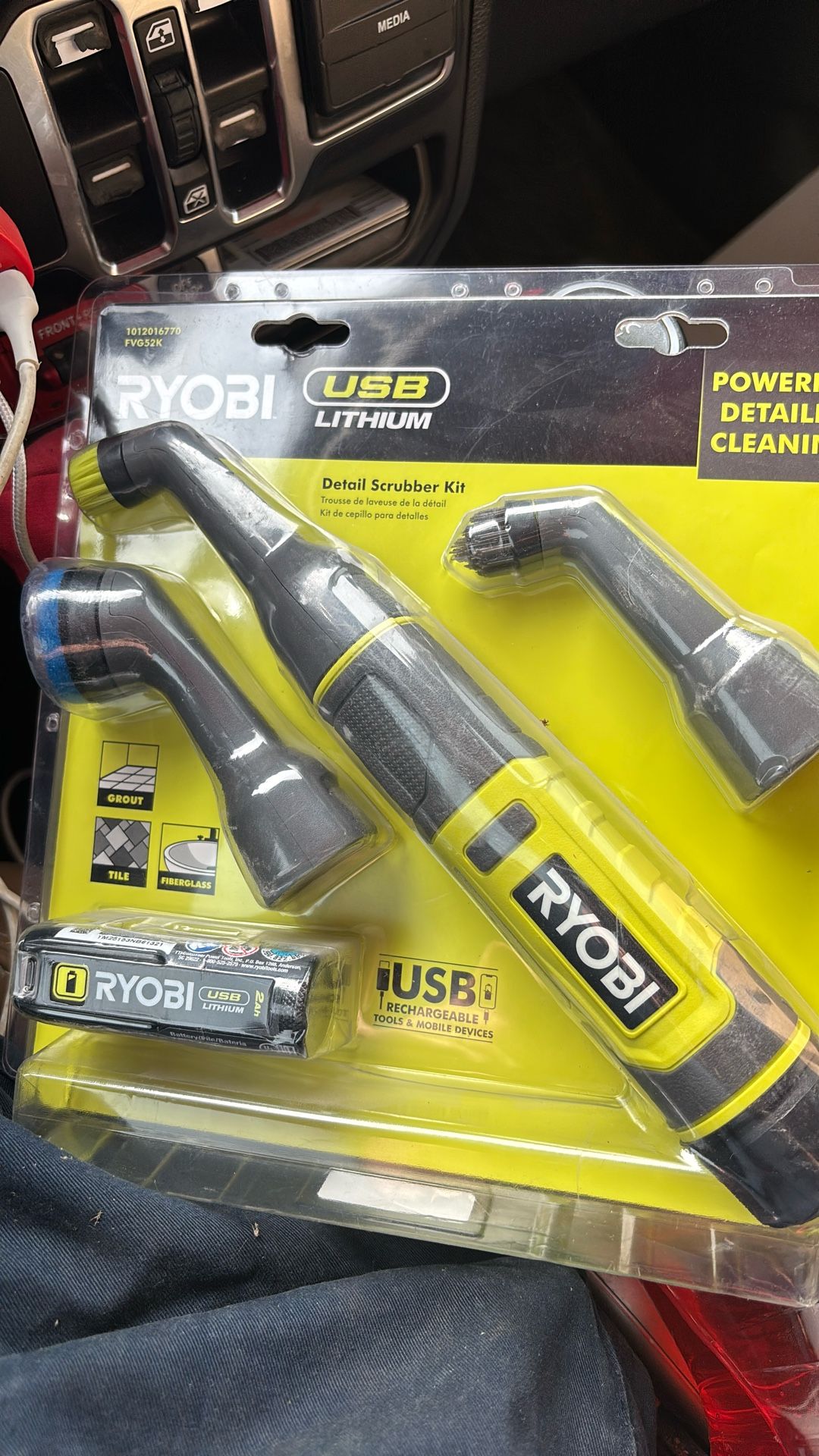Ryobi USB Lithium Detail Scrubber Kit