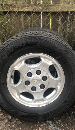 1500 Chevy silverado Truck tires