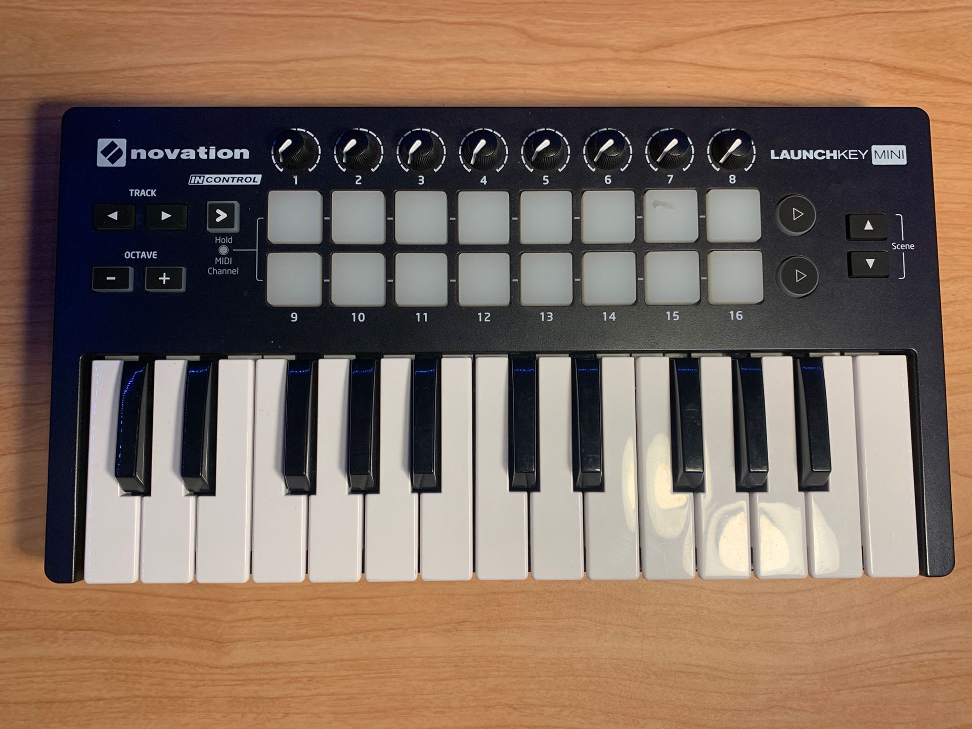 Novation Launchkey Mini