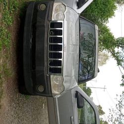2006 Jeep Grand Cherokee Limited V8 Sport Utility 4D