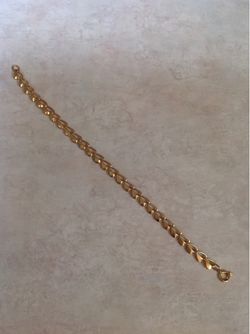 Plated Heart Bracelet