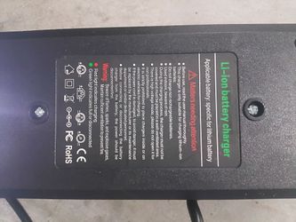 Li-Ion Battery Charger for Electric Vehicles
