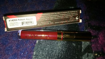 Liquid lipstick