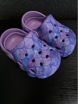 purple crocs