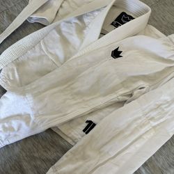jiu jitsu gi